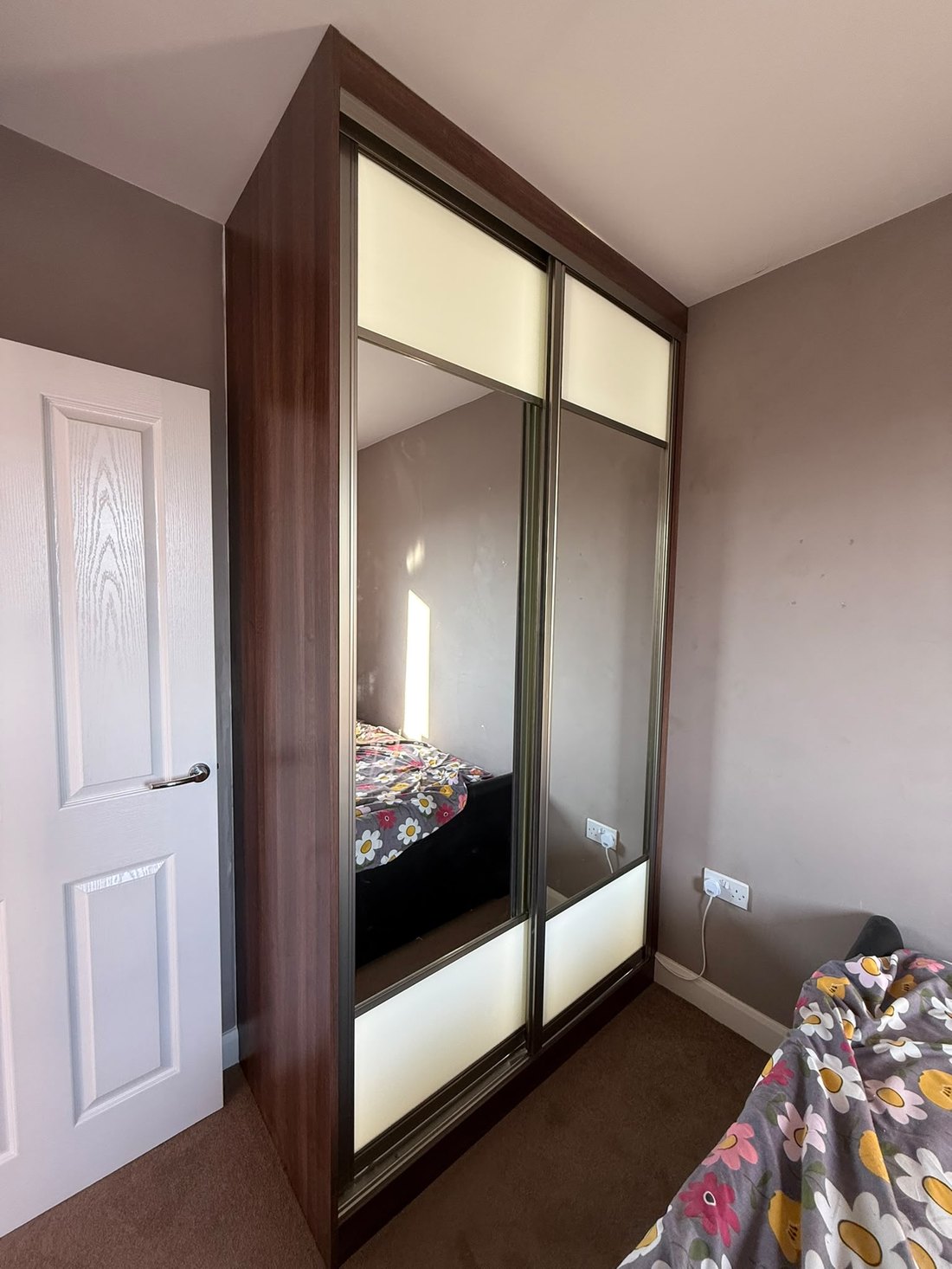 Fitted wardrobes and carpentry by All In One Builders, photograph 4
